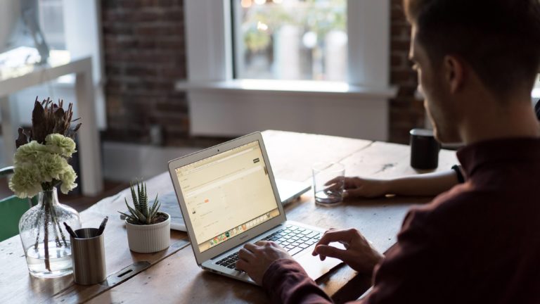 3 Ways Online Appointment Scheduling Optimizes Staff Time